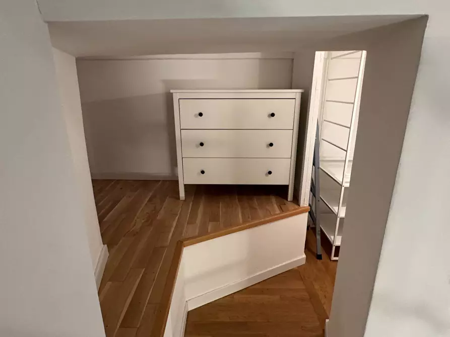 Immagine 13 di Appartamento in affitto  in via giuseppe govone 38 a Milano