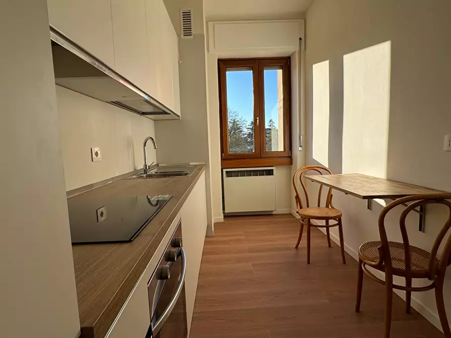 Immagine 10 di Appartamento in affitto  in VIALE FULVIO TESTI 90 a Milano