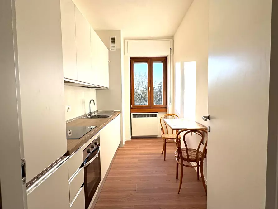 Immagine 18 di Appartamento in affitto  in VIALE FULVIO TESTI 90 a Milano