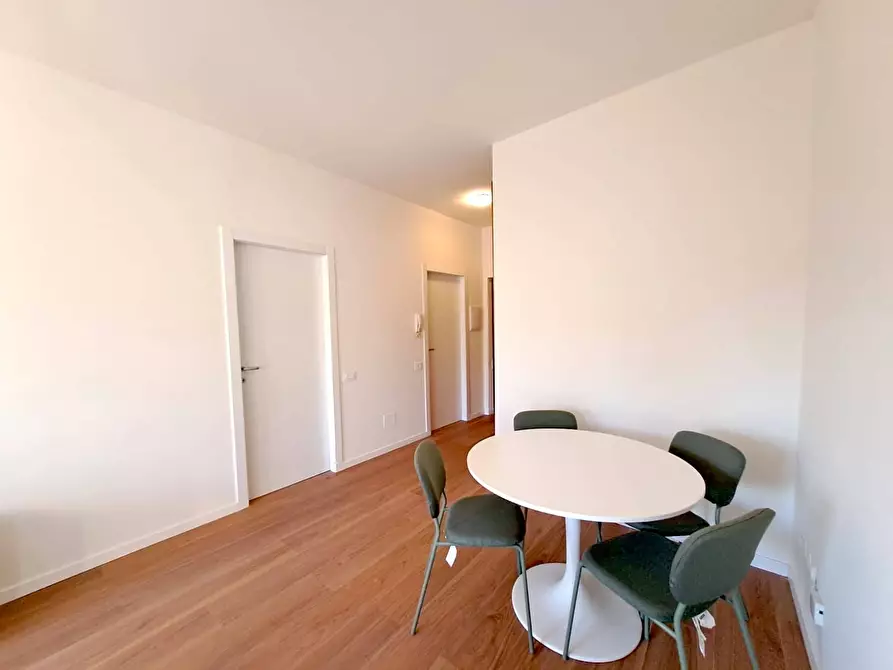 Immagine 13 di Appartamento in affitto  in VIALE FULVIO TESTI 90 a Milano