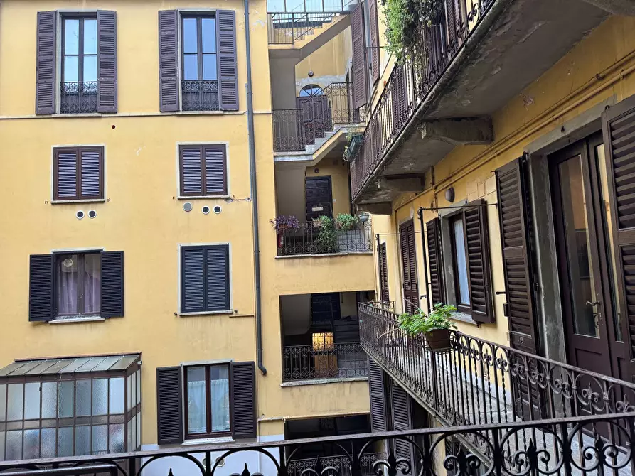 Immagine 17 di Appartamento in vendita  in corso di porta ticinese a Milano