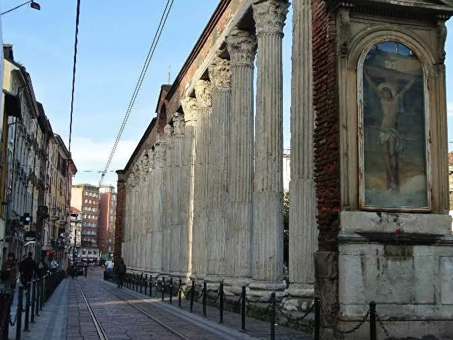 Immagine 20 di Appartamento in vendita  in corso di porta ticinese a Milano