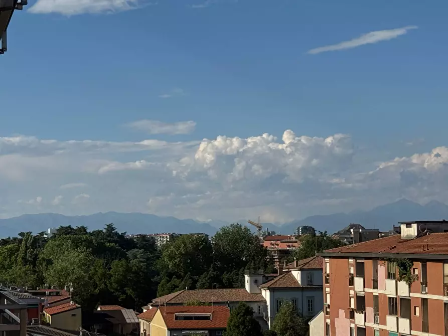 Immagine 22 di Appartamento in vendita  in Via Val Di Ledro 11 a Milano