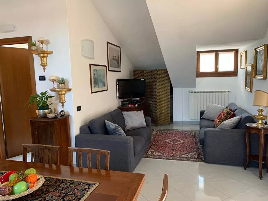 Immagine 1 di Appartamento in vendita  in via selvatico a Jesolo