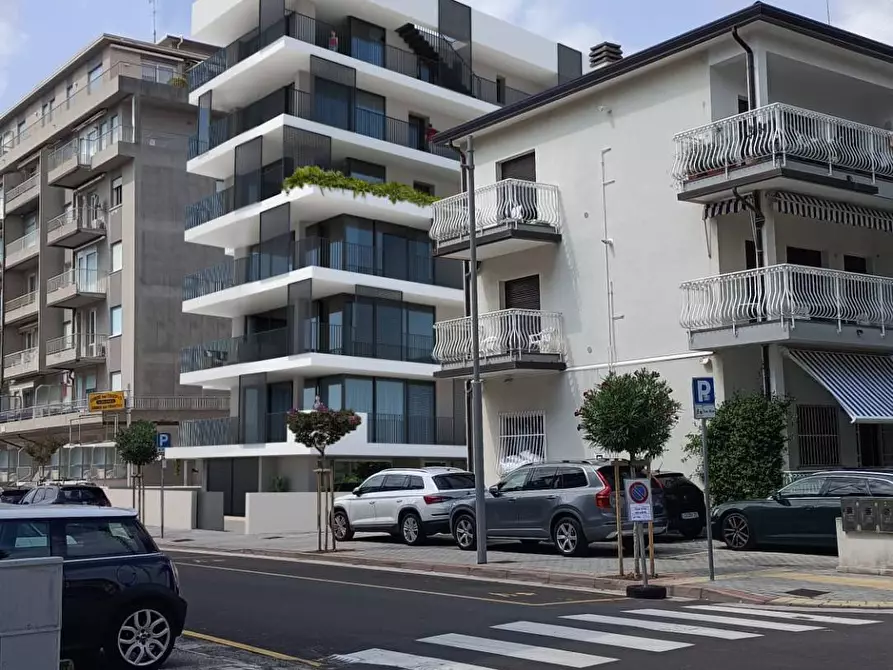 Immagine 3 di Appartamento in vendita  in NEMBER a Jesolo