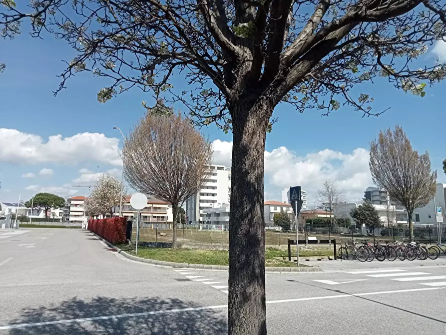 Immagine 9 di Appartamento in vendita  in NEMBER a Jesolo