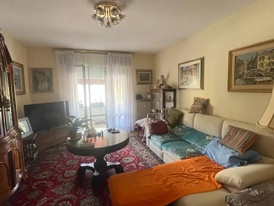 Immagine 17 di Appartamento in vendita  in VIA SAN DONA' a Venezia