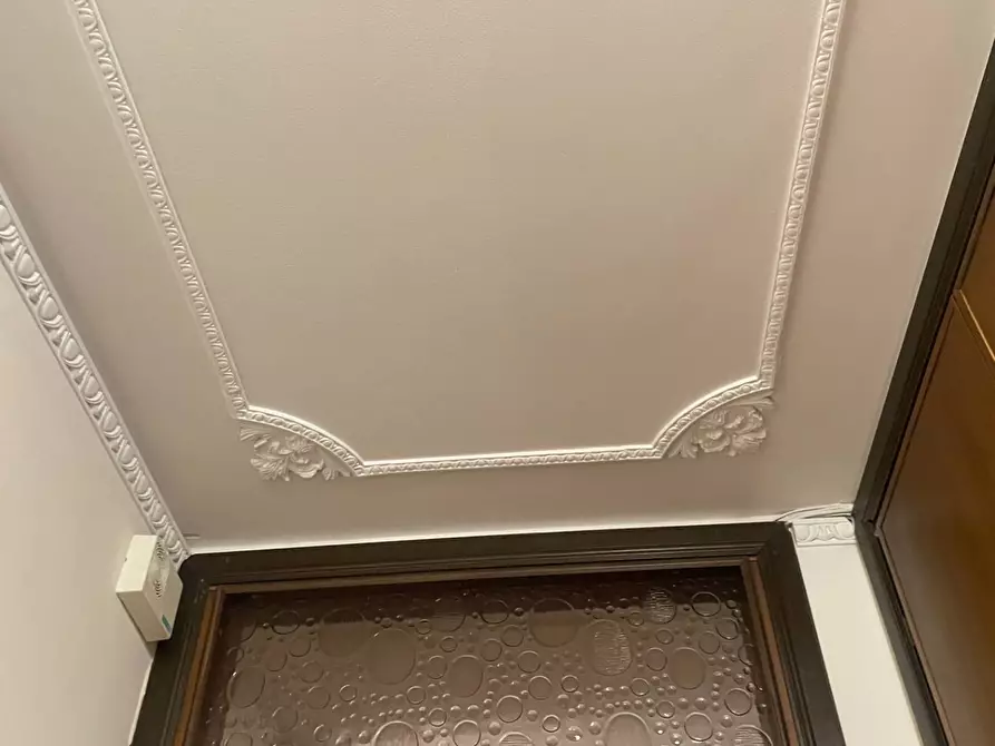 Immagine 40 di Appartamento in vendita  in VIA SAN DONA' a Venezia