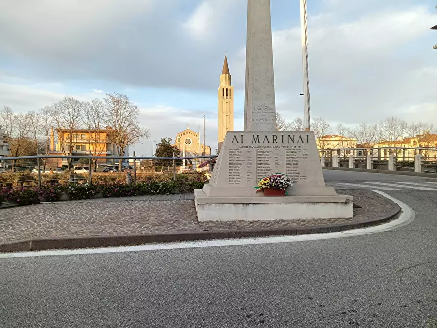 Immagine 1 di Appartamento in vendita  in VIA AQUILEIA a Jesolo