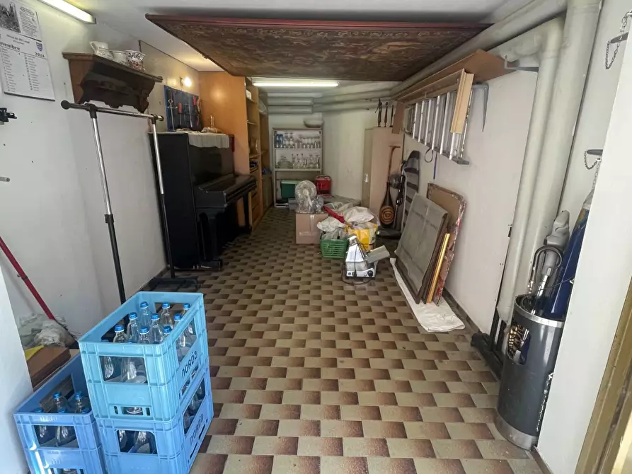 Immagine 11 di Appartamento in vendita  in VIA SAN DONA' a Venezia