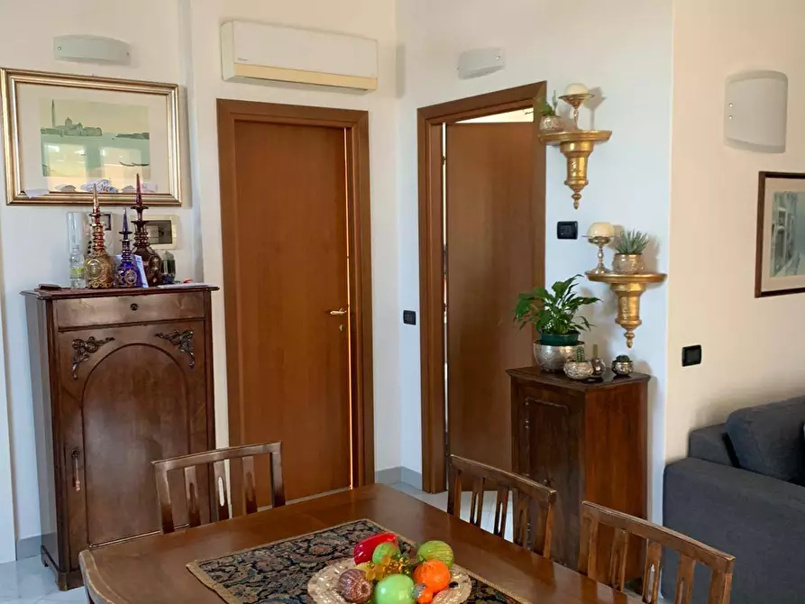 Immagine 4 di Appartamento in vendita  in via selvatico a Jesolo