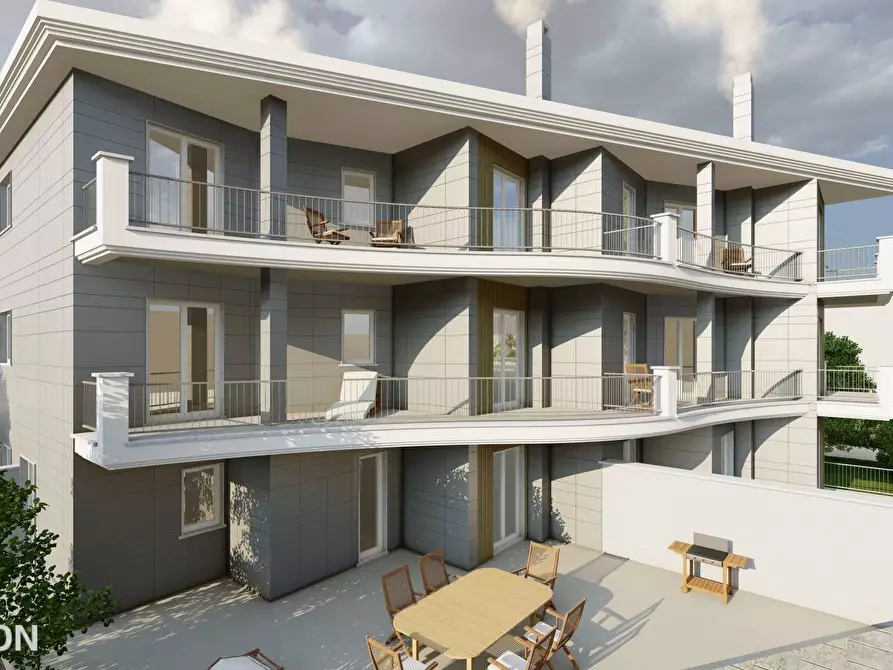 Immagine 13 di Appartamento in vendita  in Via Soverato 43 a Roma