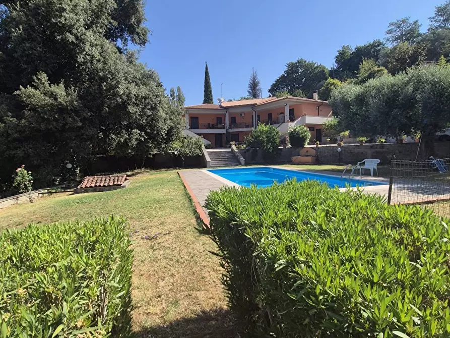 Immagine 24 di Villa in vendita  in Località Pinoleto snc a Montopoli Di Sabina