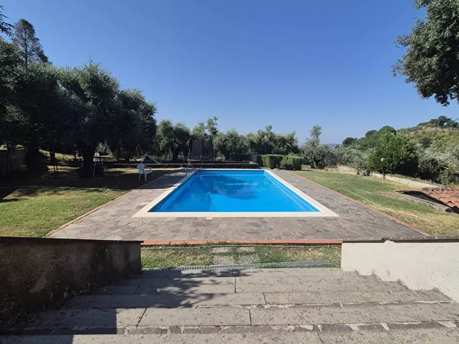 Immagine 41 di Villa in vendita  in Località Pinoleto snc a Montopoli Di Sabina