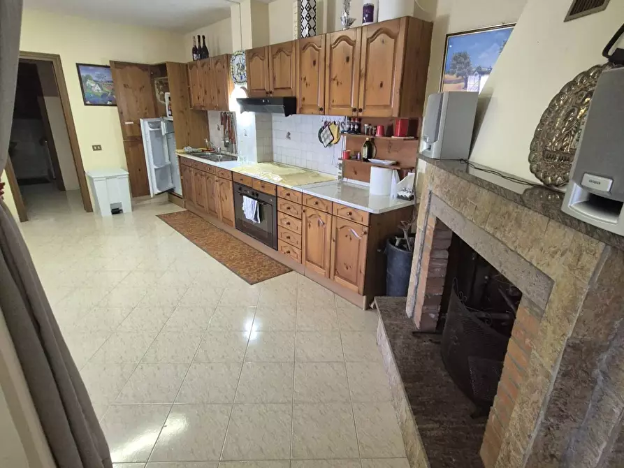 Immagine 45 di Villa in vendita  in Località Pinoleto snc a Montopoli Di Sabina