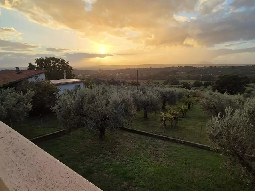 Immagine 27 di Villa in vendita  in Via dell'Arci snc a Fara In Sabina