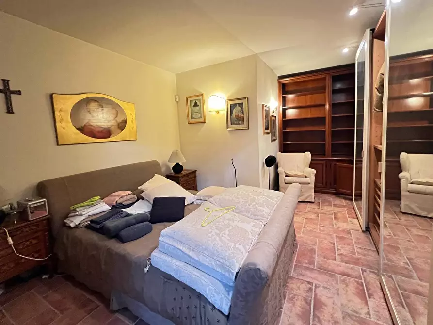 Immagine 11 di Villetta a schiera in vendita  in via torcegno 65 a Roma