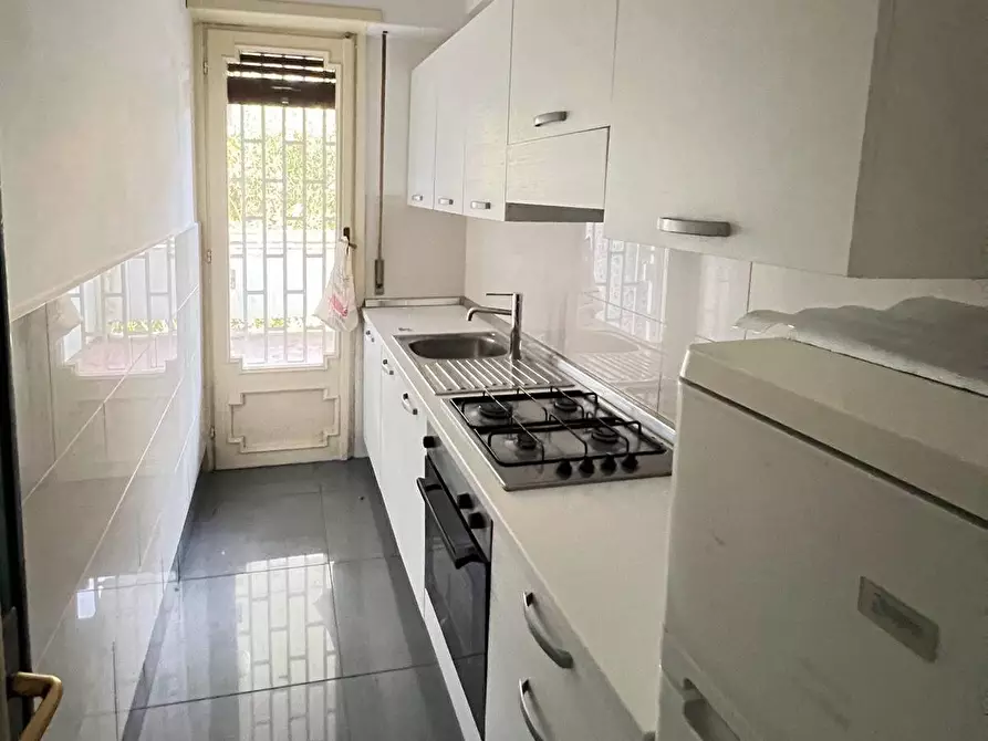 Immagine 5 di Appartamento in vendita  in Via dell'acqua traversa a Roma