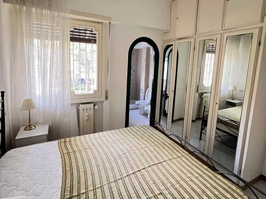 Immagine 8 di Appartamento in vendita  in Via dell'acqua traversa a Roma