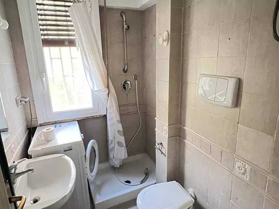 Immagine 10 di Appartamento in vendita  in Via dell'acqua traversa a Roma