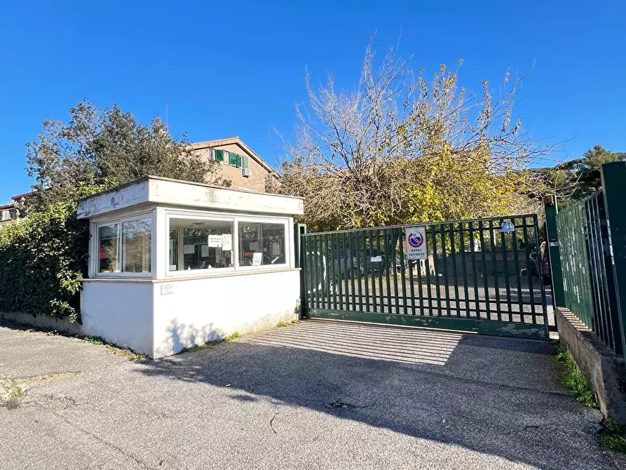 Immagine 14 di Appartamento in vendita  in Via dell'acqua traversa a Roma