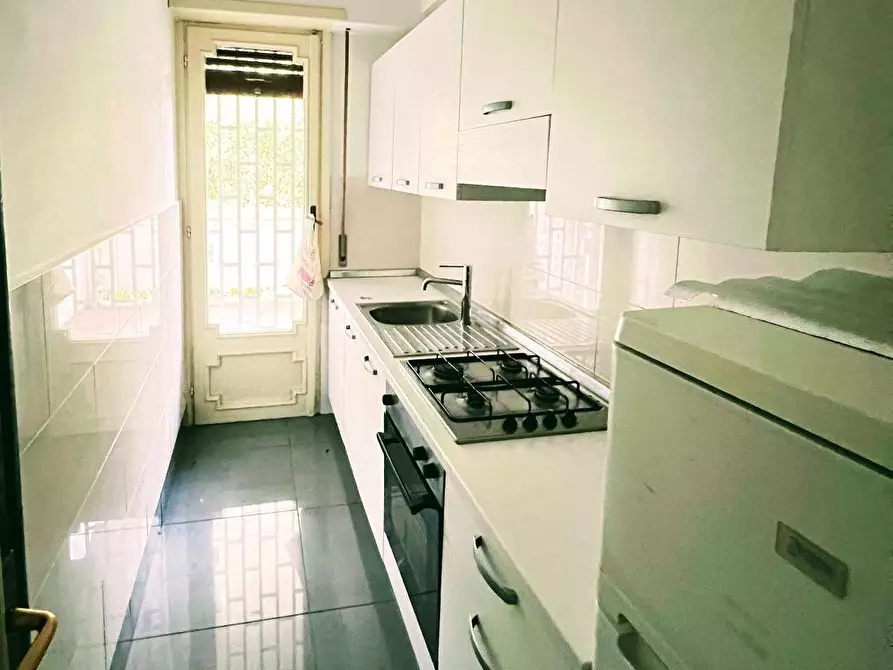 Immagine 5 di Appartamento in vendita  in via dell acqua traversa 185 a Roma