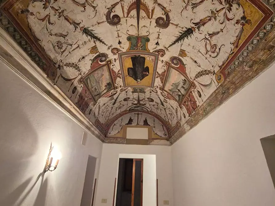 Immagine 34 di Locale commerciale in vendita  in Strada del Monastero a Siena