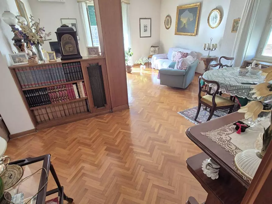 Immagine 7 di Appartamento in vendita  in via lago di lesina 31 a Roma