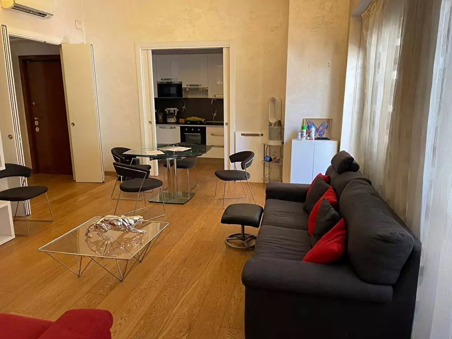 Immagine 2 di Appartamento in vendita  in Via Gregorio VII 396 a Roma