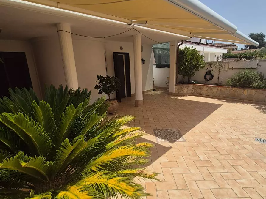 Immagine 33 di Villa in vendita  in Via Monte Todi 10 a Guidonia Montecelio