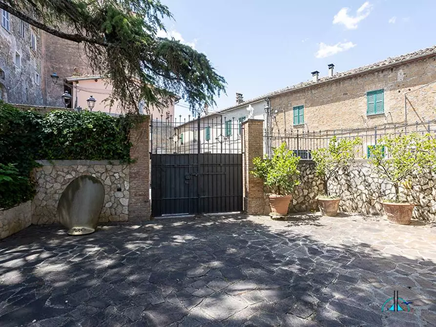 Immagine 5 di Villa in vendita  in Via dei cappuccini a Collevecchio