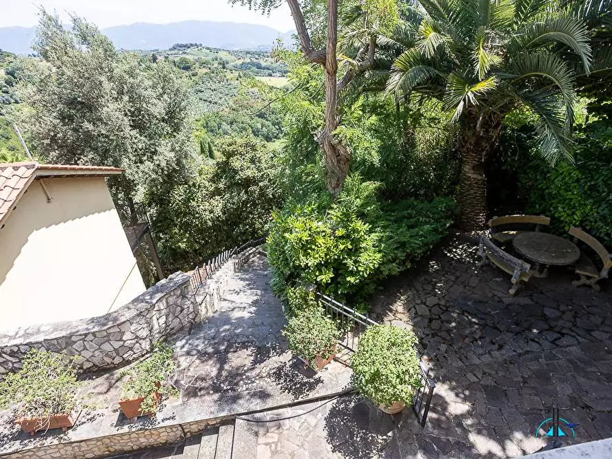 Immagine 30 di Villa in vendita  in Via dei cappuccini a Collevecchio