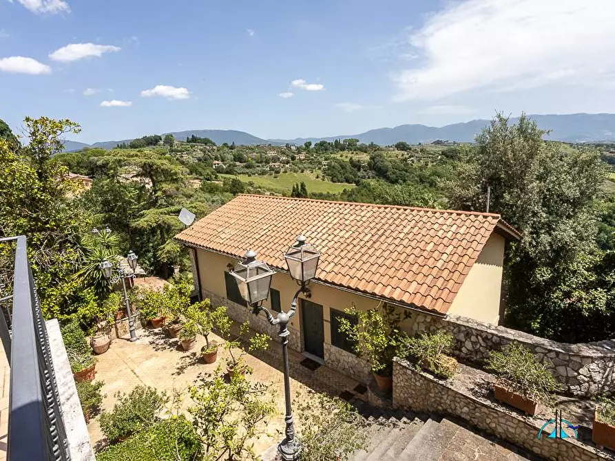 Immagine 37 di Villa in vendita  in Via dei cappuccini a Collevecchio