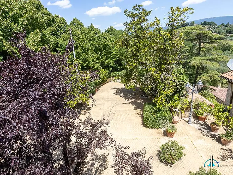 Immagine 42 di Villa in vendita  in Via dei cappuccini a Collevecchio