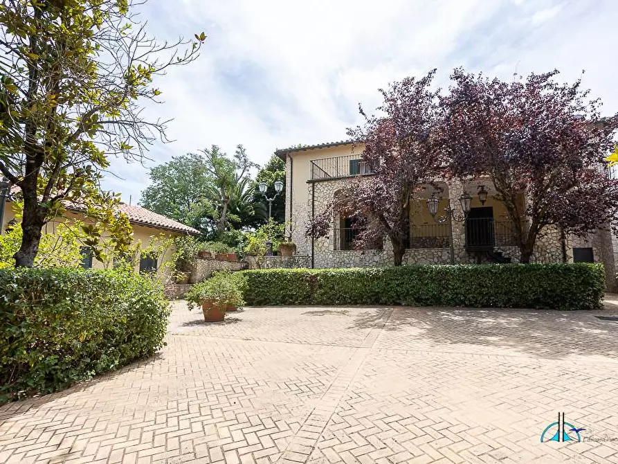 Immagine 82 di Villa in vendita  in Via dei cappuccini a Collevecchio