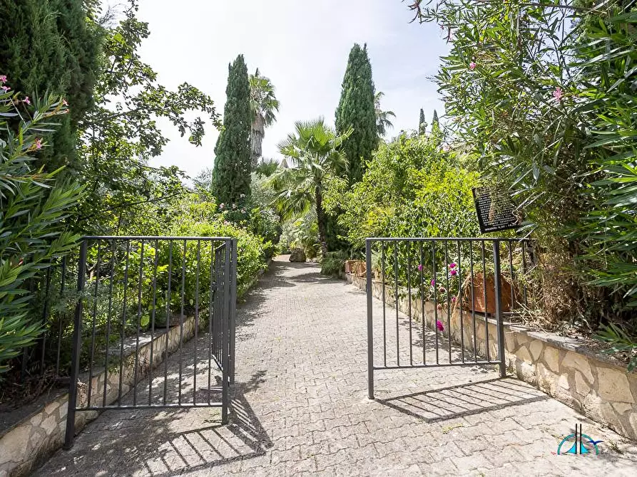 Immagine 91 di Villa in vendita  in Via dei cappuccini a Collevecchio