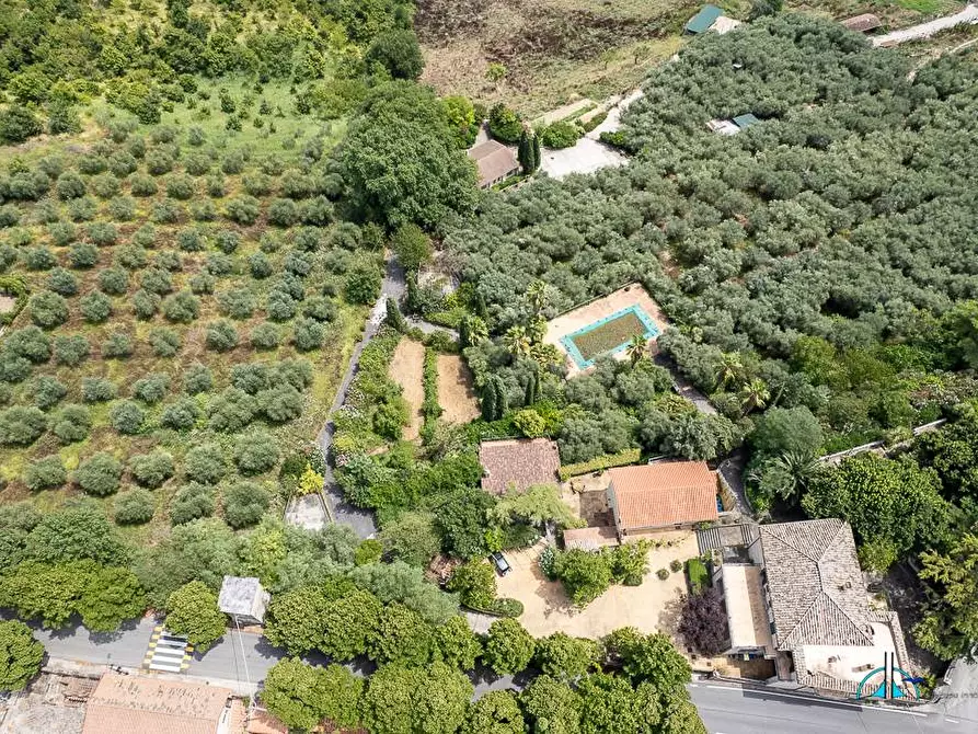 Immagine 135 di Villa in vendita  in Via dei cappuccini a Collevecchio