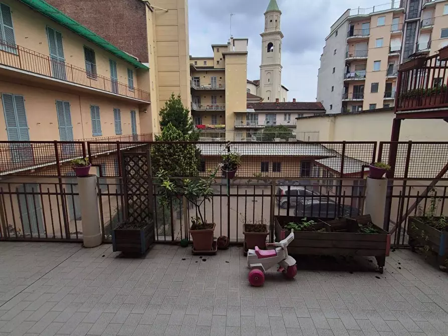 Immagine 18 di Appartamento in vendita  in Via Gaspare Saccarelli 2 a Torino