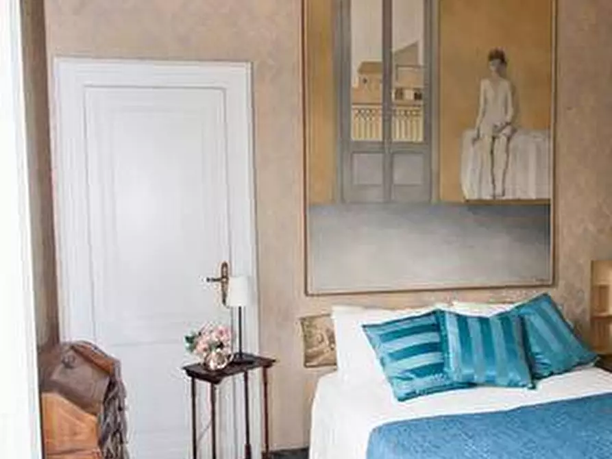 Immagine 9 di Appartamento in vendita  in viale di villa massimo a Roma