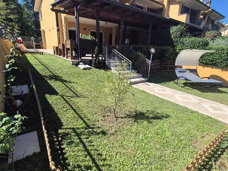 Immagine 16 di Villetta a schiera in vendita  in strada caroli a Tivoli