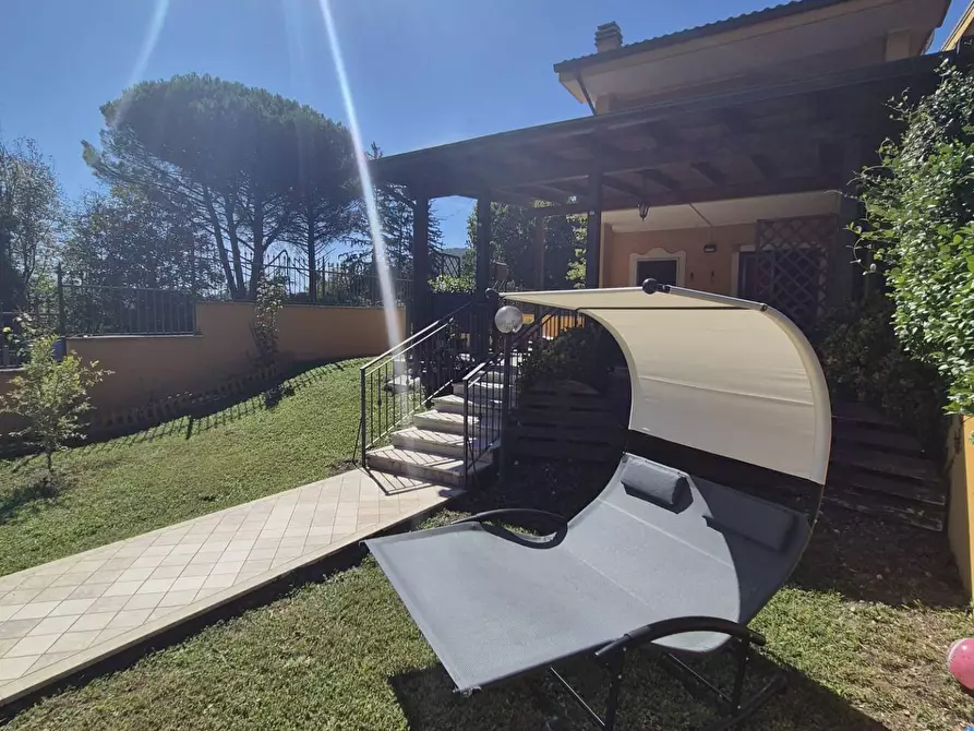 Immagine 1 di Villetta a schiera in vendita  in strada caroli a Tivoli