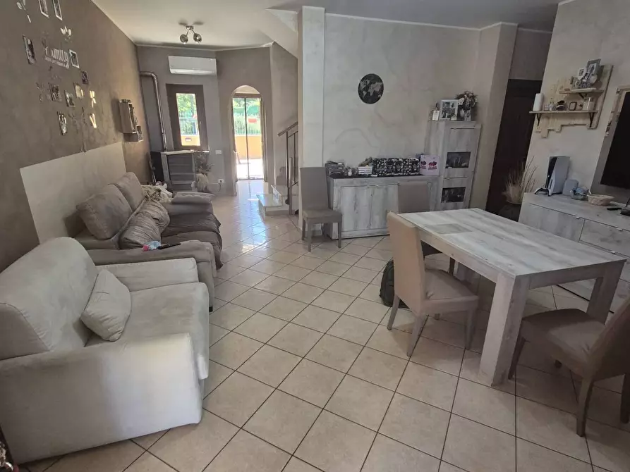 Immagine 4 di Villetta a schiera in vendita  in strada caroli a Tivoli