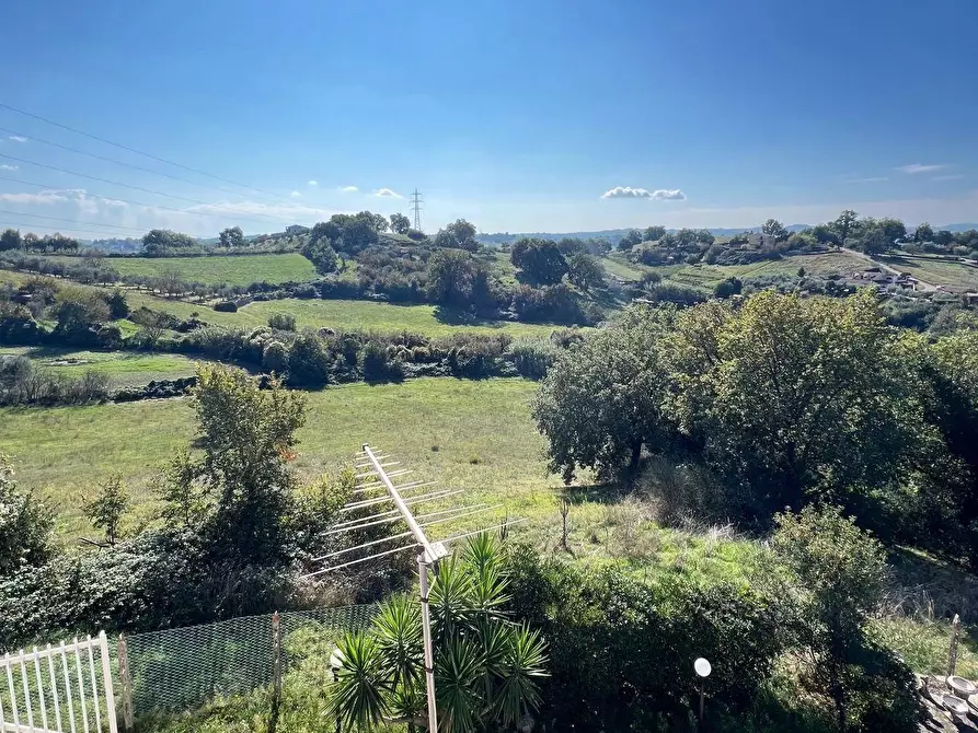 Immagine 18 di Appartamento in vendita  in traversa del giglio 6 a Rignano Flaminio