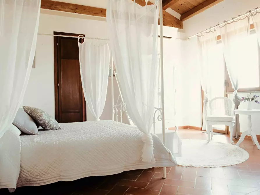 Immagine 10 di Villa in vendita  in Vicolo di Castel Campanile 100 a Fiumicino