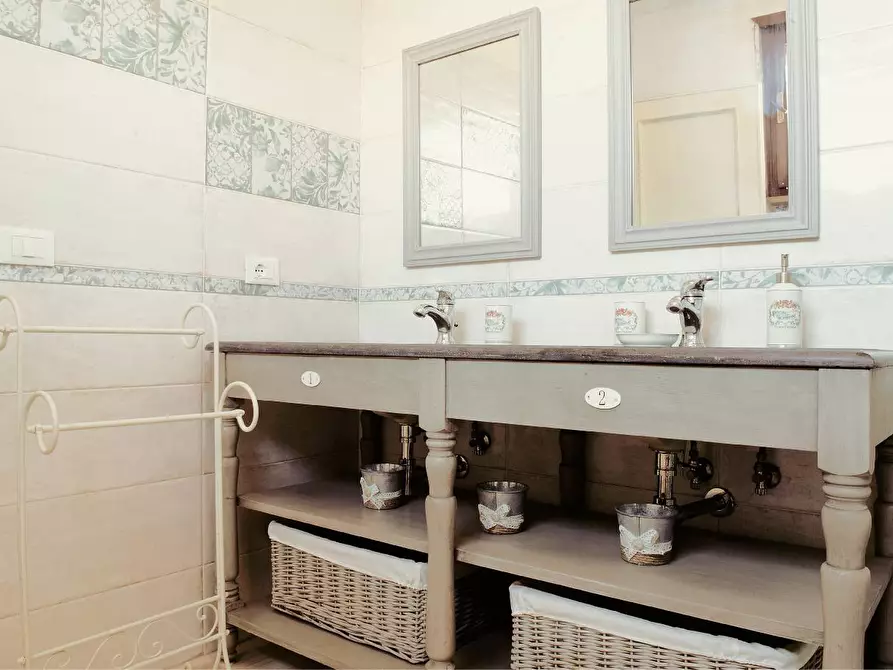 Immagine 37 di Villa in vendita  in Vicolo di Castel Campanile 100 a Fiumicino