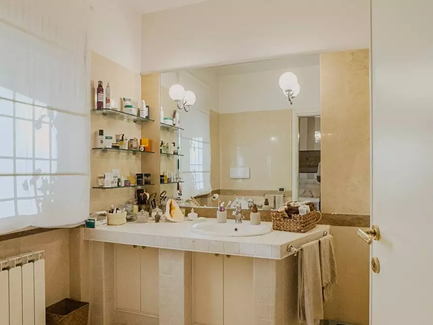 Immagine 10 di Appartamento in vendita  in Via di Grottarossa 1282 a Roma