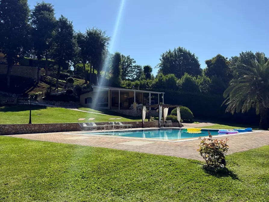 Immagine 54 di Villa in vendita  in castel de ceveri 15 a Canale Monterano