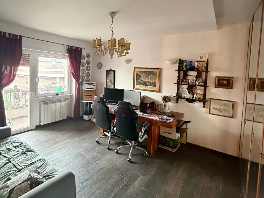 Immagine 6 di Appartamento in vendita  in Via Filippo Antonio Gualterio 56 a Roma