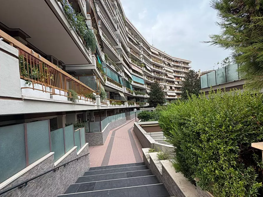 Immagine 1 di Appartamento in vendita  in Via Filippo Antonio Gualterio 56 a Roma