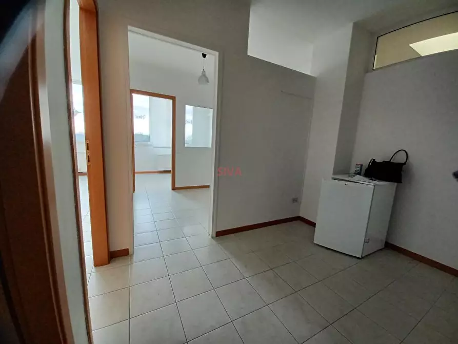 Immagine 1 di Ufficio in vendita  in Via Newton 30 a Ravenna